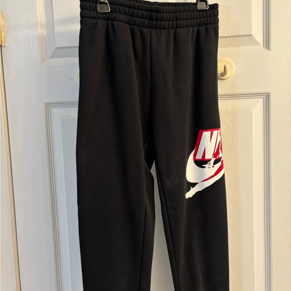 Jordan Black Nike Sweatpants with Logo Design